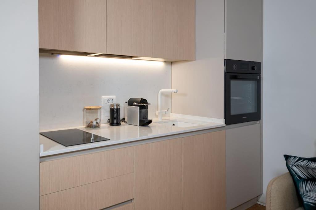 La Casa Bianca Lägenhet Milano Exteriör bild
